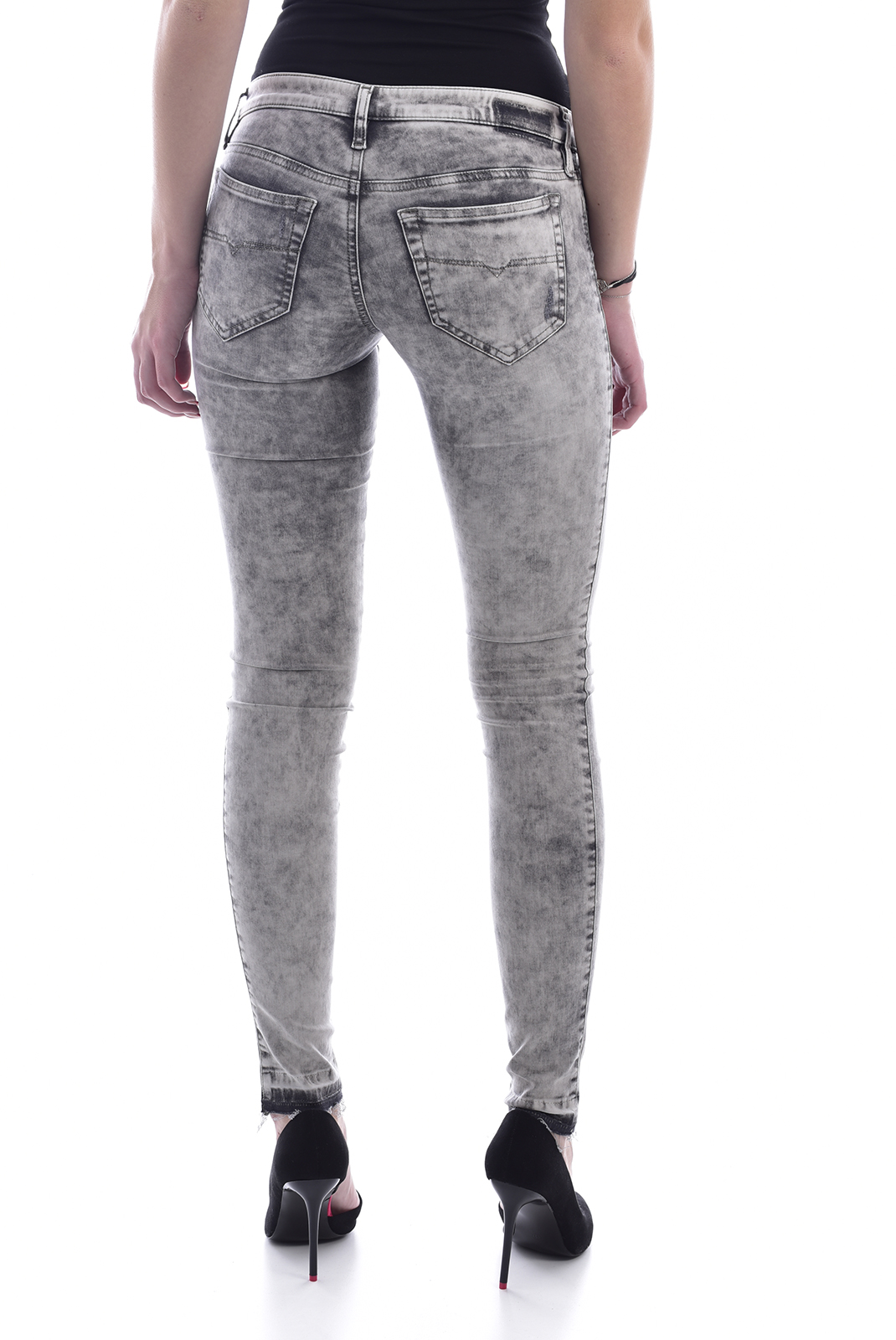 Diesel Jeans Gris Skinny Taille Basse Skinzee-low-c 0679s Effet Neige